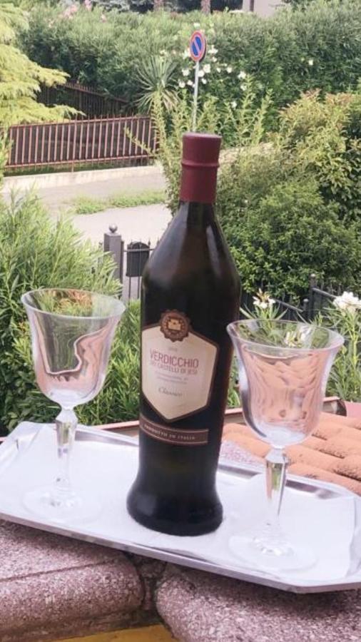Giulietta E Romeo Bed & Breakfast Пескиера дел Гарда Екстериор снимка
