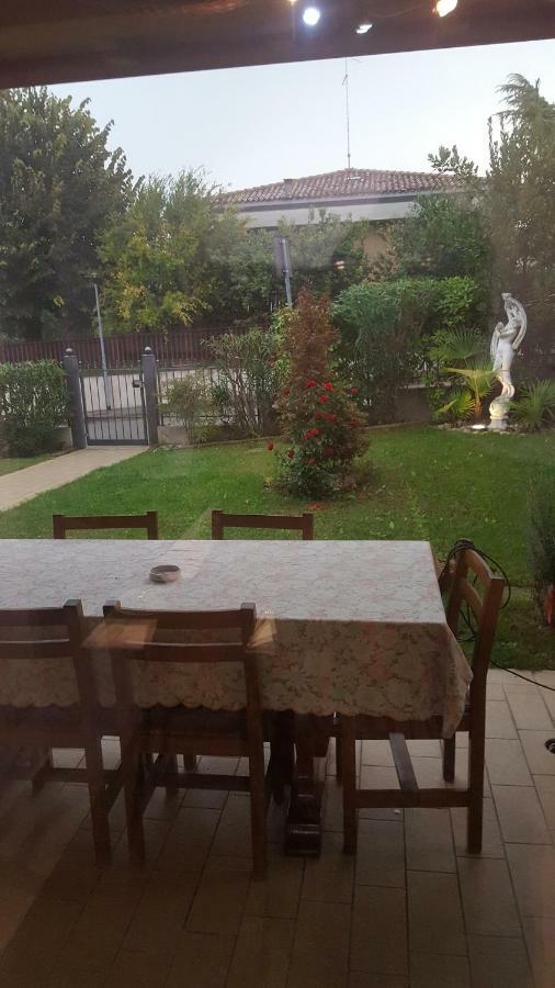 Giulietta E Romeo Bed & Breakfast Пескиера дел Гарда Екстериор снимка